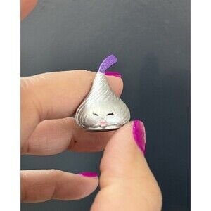 Shopkins Season 3 CHOC KISS Silver with purple tag 3-065 Rare